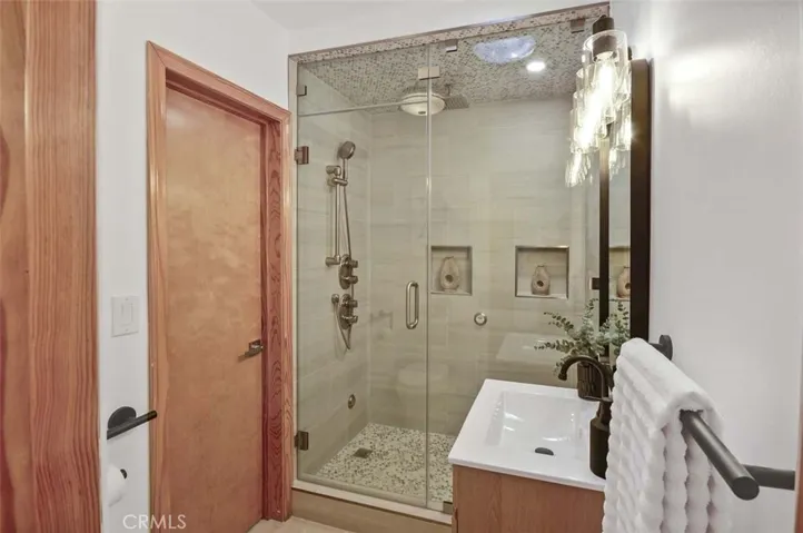 6245 Faust, Lakewood, California 90713
