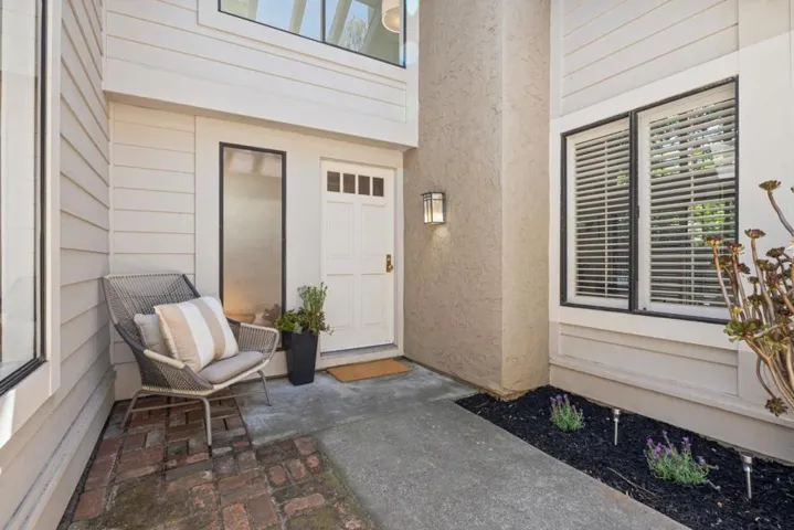 10093 Senate Way, Cupertino, California 95014