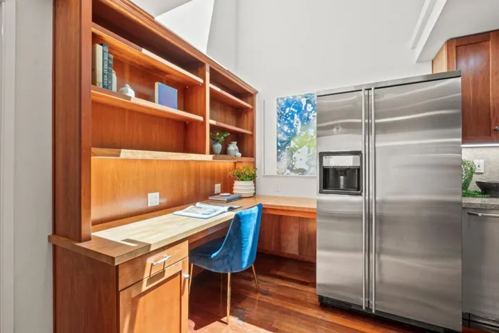 10093 Senate Way, Cupertino, California 95014