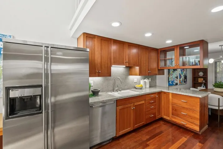 10093 Senate Way, Cupertino, California 95014
