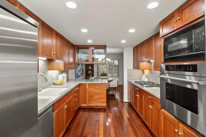 10093 Senate Way, Cupertino, California 95014
