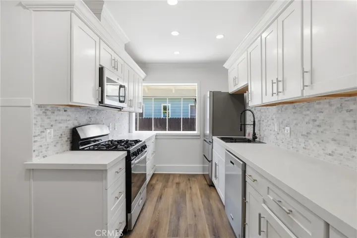 535 Nebraska, Long Beach, California 90802