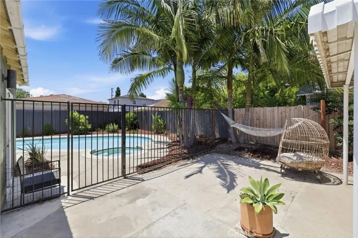 535 Nebraska, Long Beach, California 90802