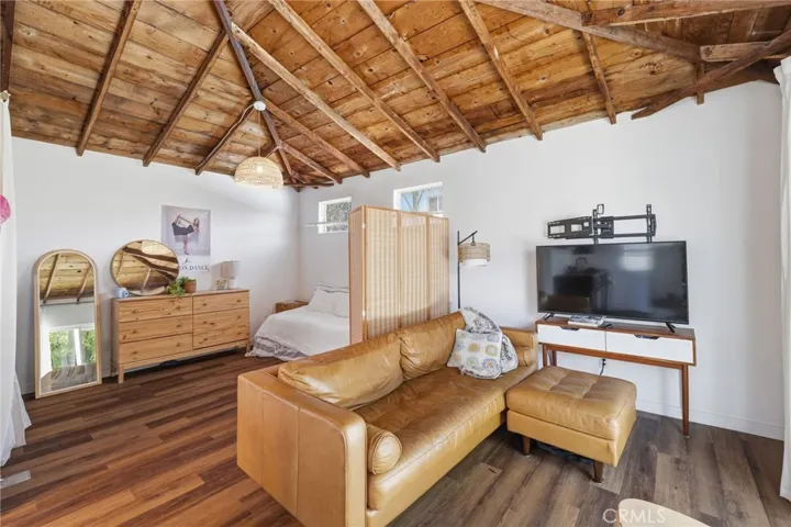 535 Nebraska, Long Beach, California 90802
