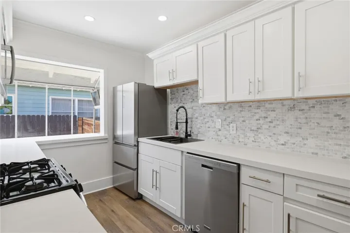 535 Nebraska, Long Beach, California 90802