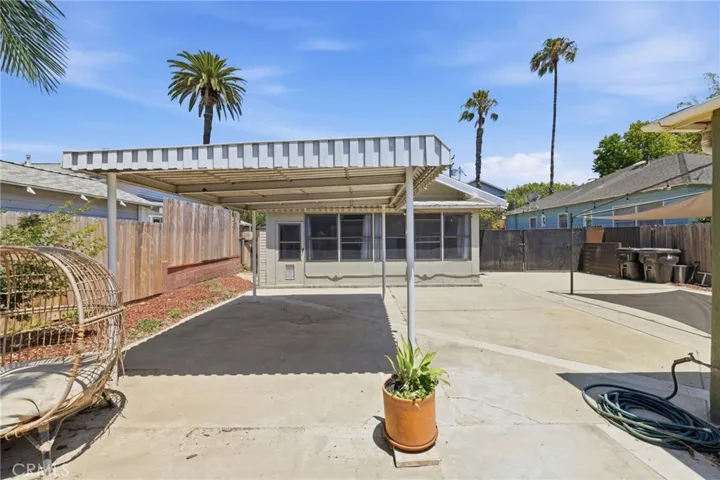 535 Nebraska, Long Beach, California 90802