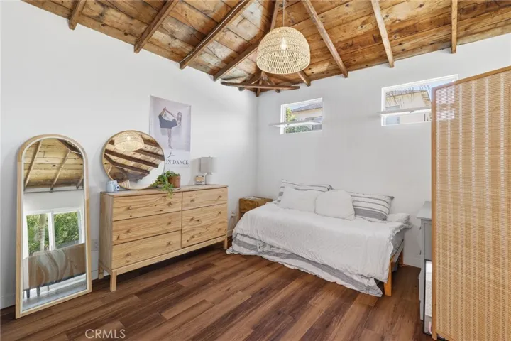 535 Nebraska, Long Beach, California 90802