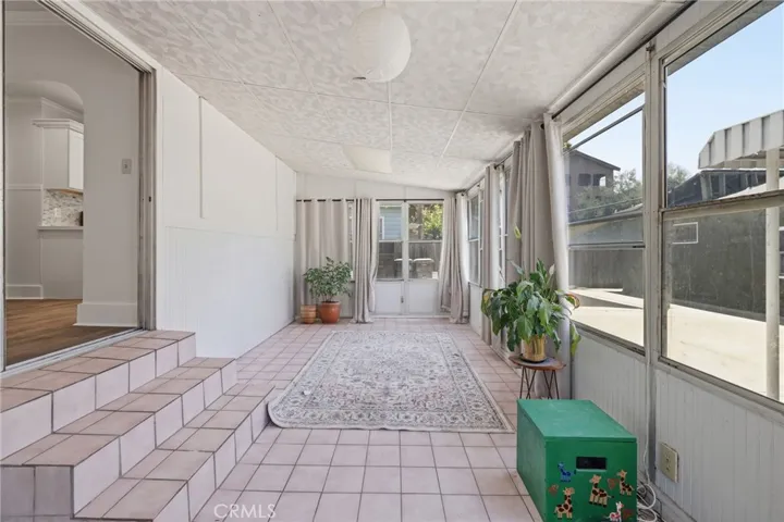 535 Nebraska, Long Beach, California 90802