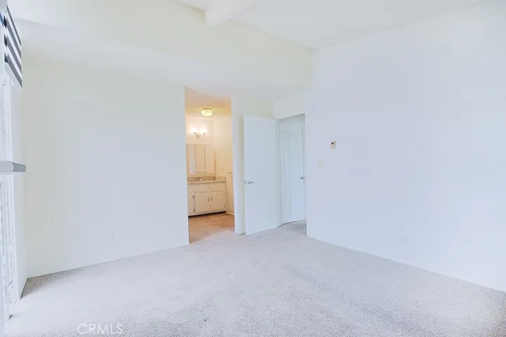 5542 Fernhill Circle B, Huntington Beach, California 92649