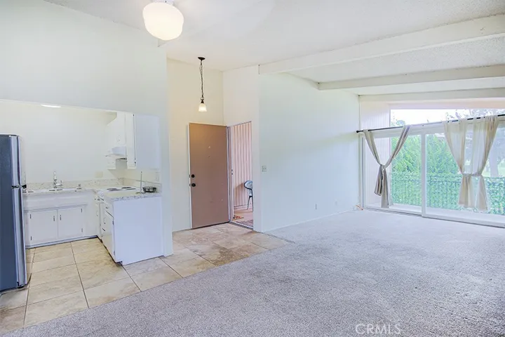 5542 Fernhill Circle B, Huntington Beach, California 92649