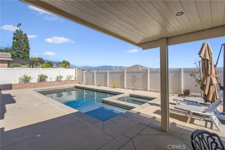 29745 Desmond Drive, Highland, California 92346