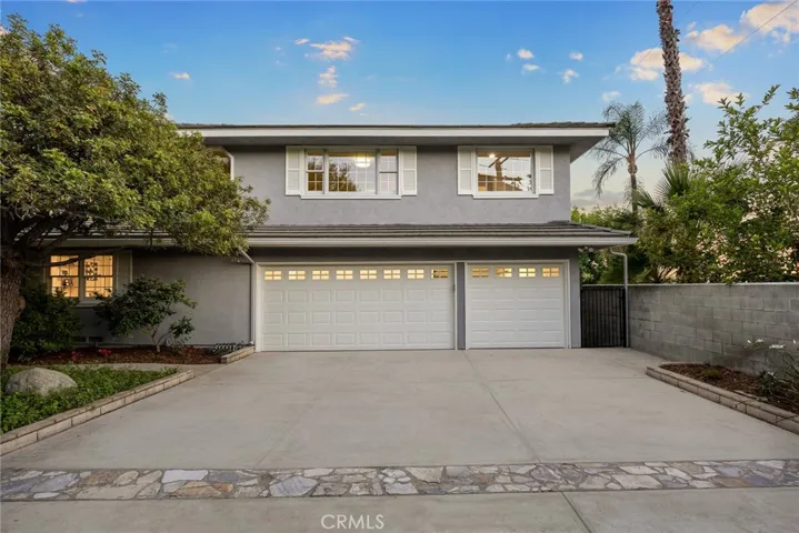 1060 W Leadora Avenue, Glendora, California 91741