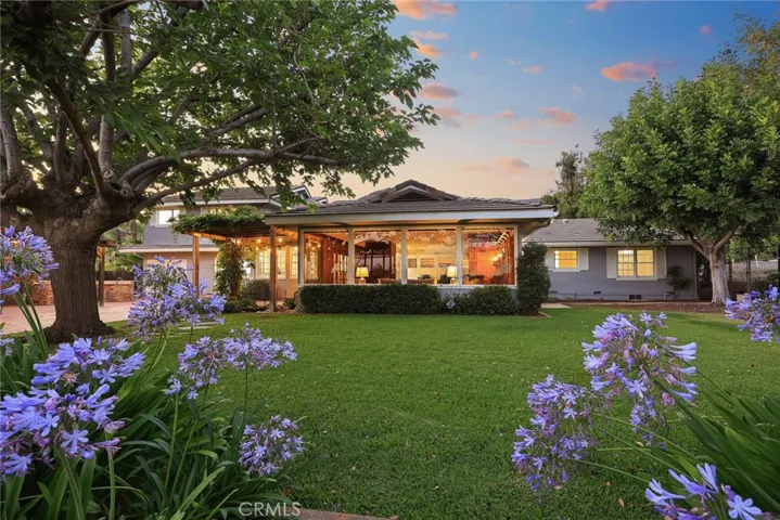 1060 W Leadora Avenue, Glendora, California 91741