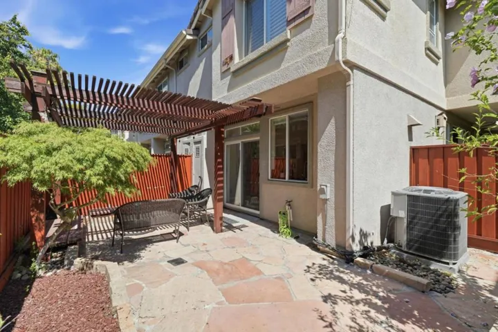 330 Oleander Drive, San Jose, California 95123