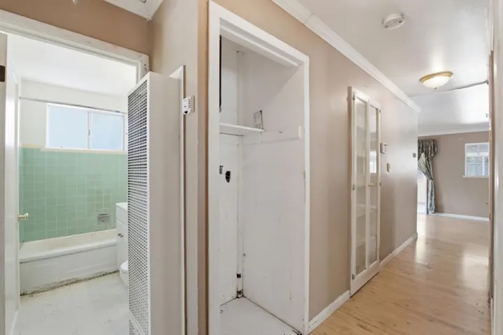 3181 Maddux Drive, Palo Alto, California 94303