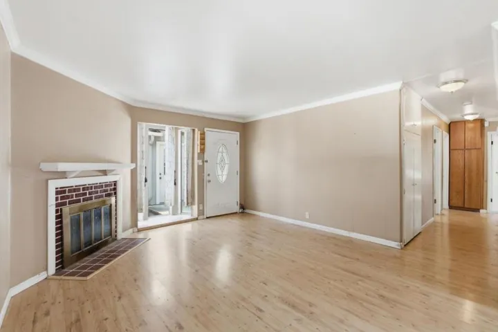 3181 Maddux Drive, Palo Alto, California 94303