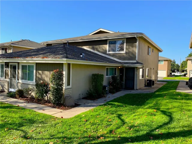 3053 Knollwood, La Verne, California 91750
