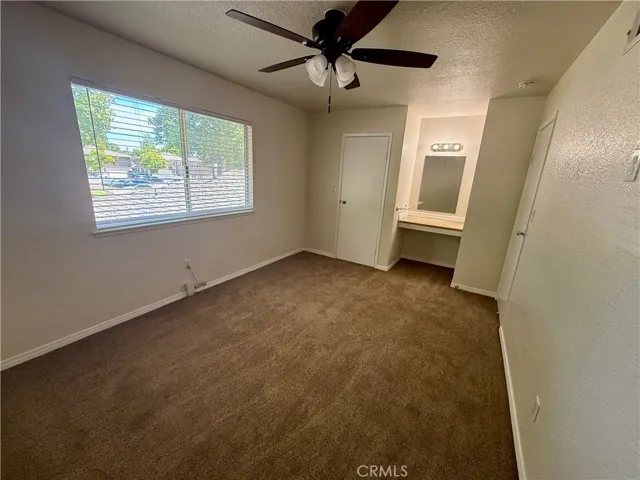 3053 Knollwood, La Verne, California 91750