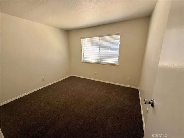 3053 Knollwood, La Verne, California 91750