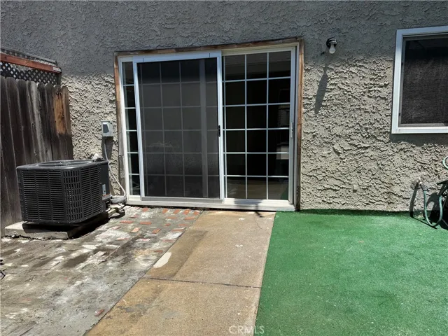 4195 Kingsley 43, Montclair, California 91763