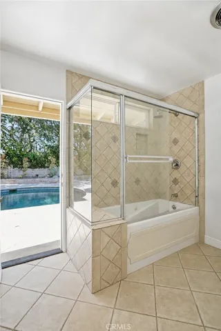 22615 Dardenne Street, Calabasas, California 91302