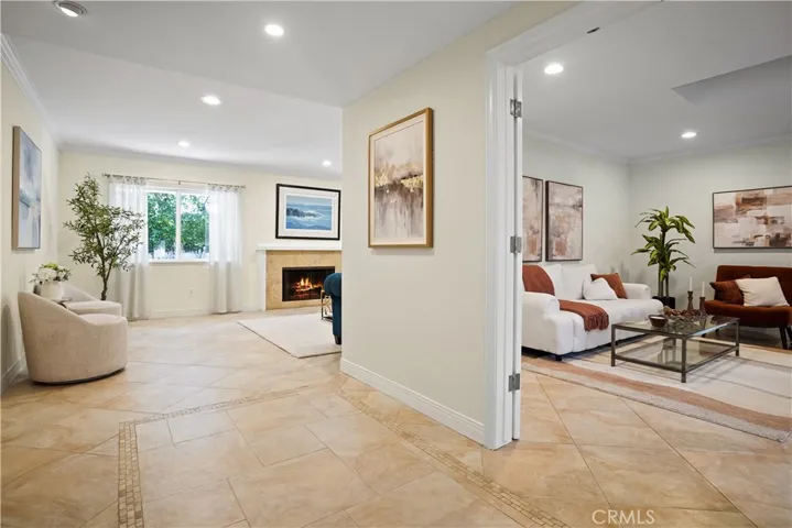 22615 Dardenne Street, Calabasas, California 91302