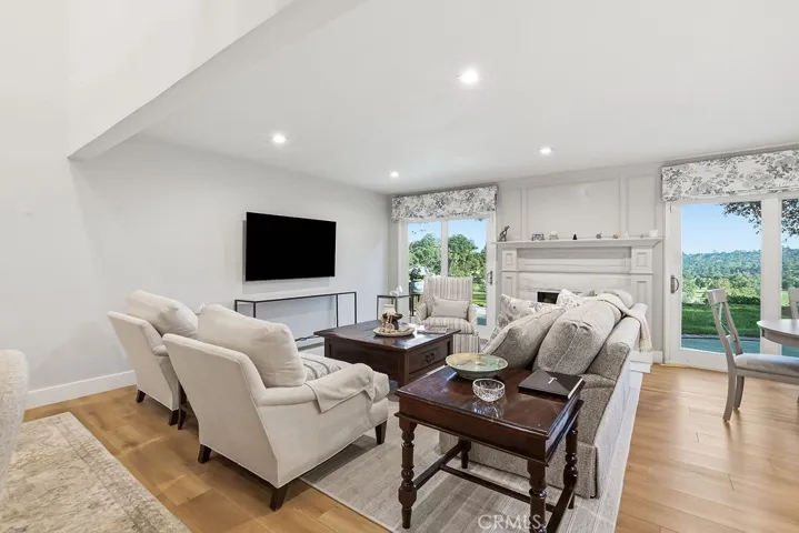 2021 Rosemont 3, Pasadena, California 91103