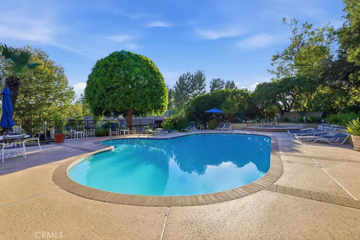 2021 Rosemont 3, Pasadena, California 91103