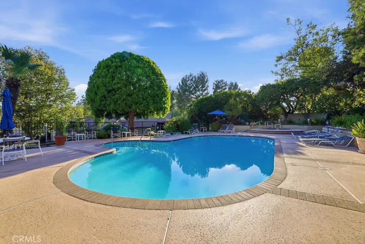 2021 Rosemont 3, Pasadena, California 91103