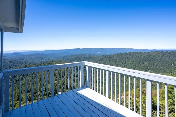 18568 Favre Ridge Road, Los Gatos, California 95033