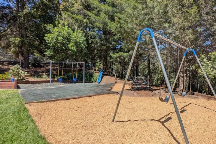 18568 Favre Ridge Road, Los Gatos, California 95033
