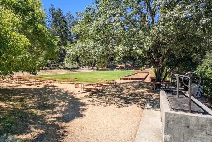 18568 Favre Ridge Road, Los Gatos, California 95033