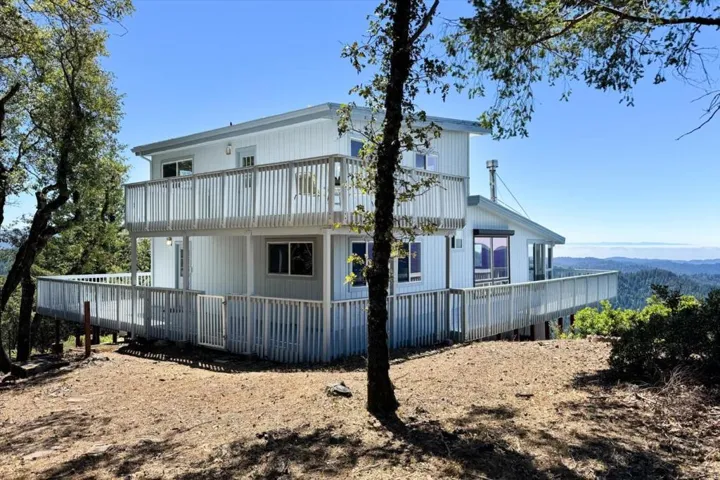 18568 Favre Ridge Road, Los Gatos, California 95033