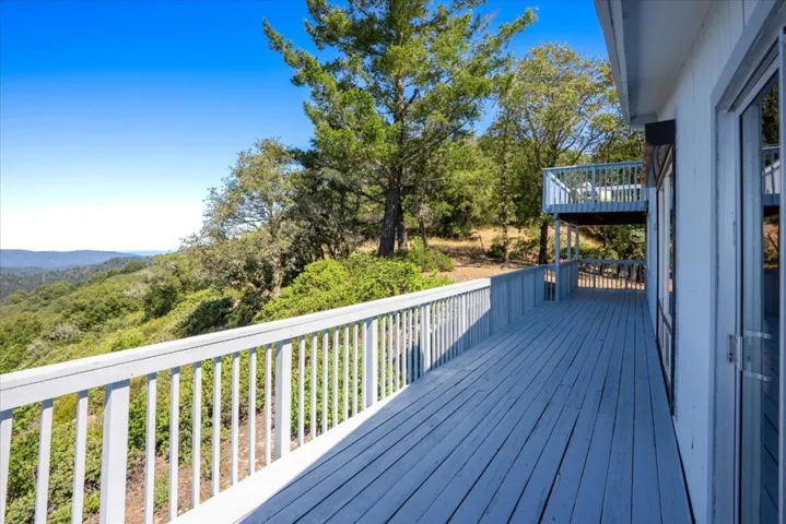 18568 Favre Ridge Road, Los Gatos, California 95033