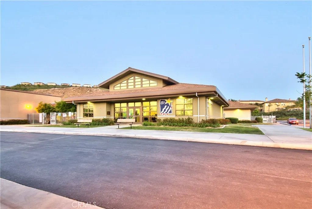 Lake Hills Elementary