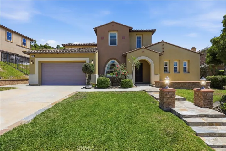 16861 Ridge Cliff Drive, Riverside, California 92503