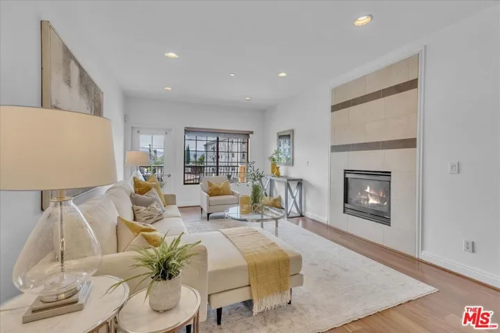 4805 Bellflower Avenue 203, North Hollywood, California 91601