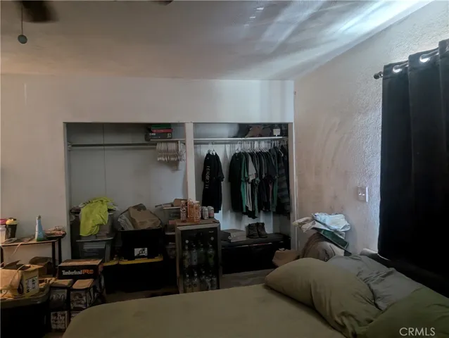GARAGE CONVERSION CLOSET