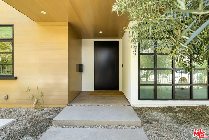 8732 Rangely Avenue, West Hollywood, California 90048
