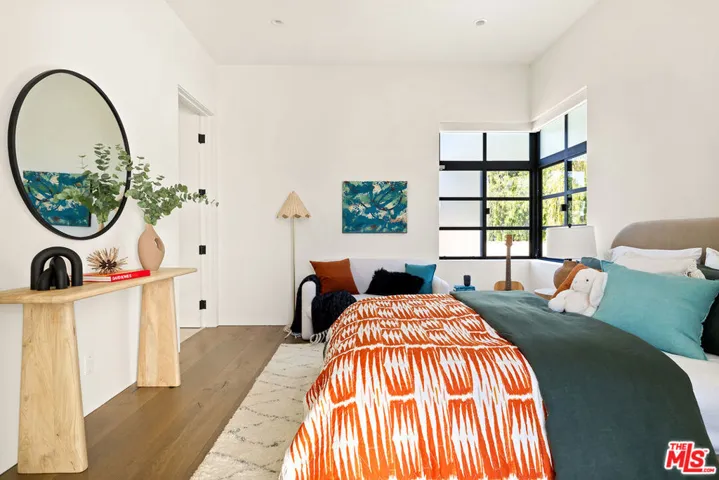 8732 Rangely Avenue, West Hollywood, California 90048