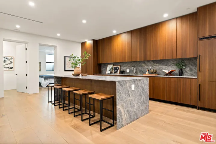 8732 Rangely Avenue, West Hollywood, California 90048
