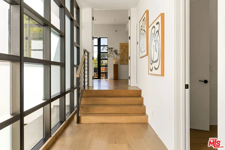 8732 Rangely Avenue, West Hollywood, California 90048