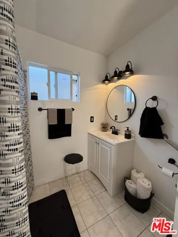 2643 S Spaulding Avenue, Los Angeles, California 90016