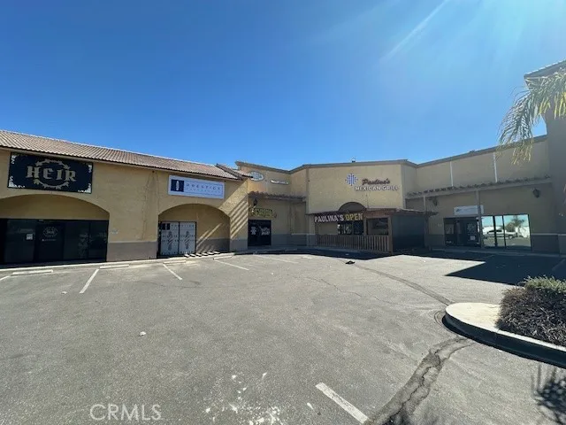 14845 Monarch Boulevard B, Victorville, California 92395