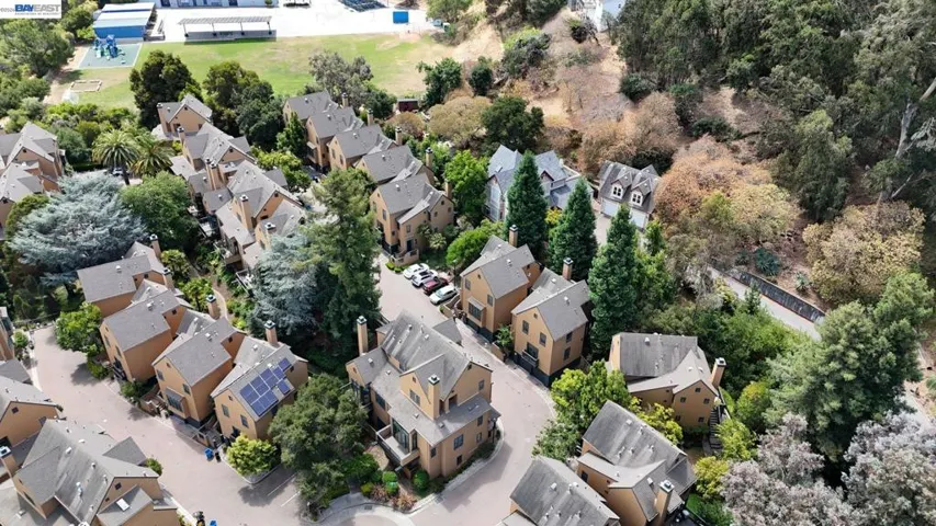 19 Edgewood Pl, Belmont, California 94002