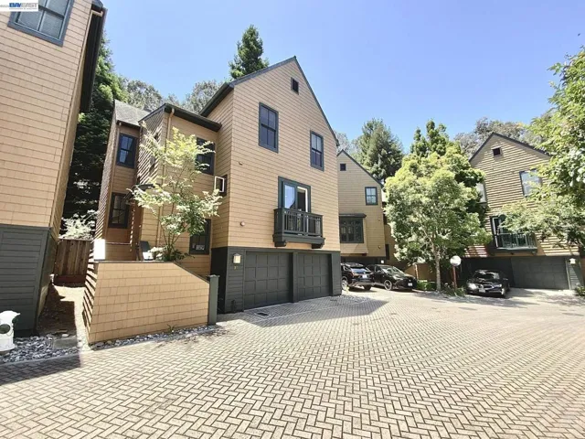 19 Edgewood Pl, Belmont, California 94002