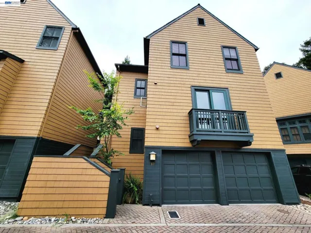 19 Edgewood Pl, Belmont, California 94002