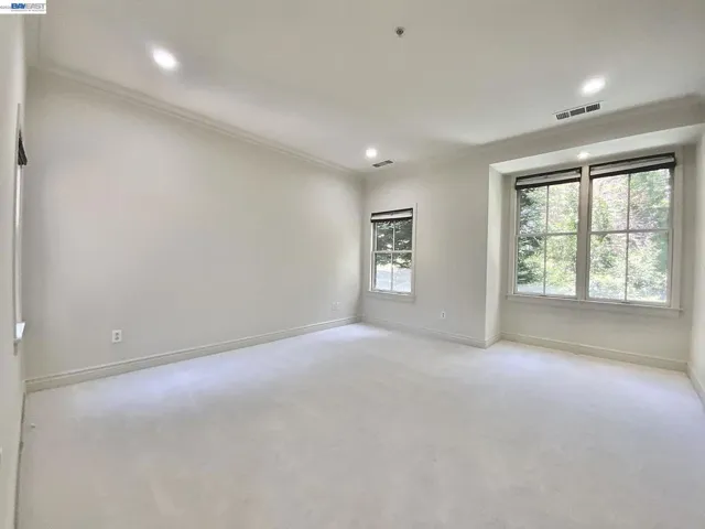 19 Edgewood Pl, Belmont, California 94002