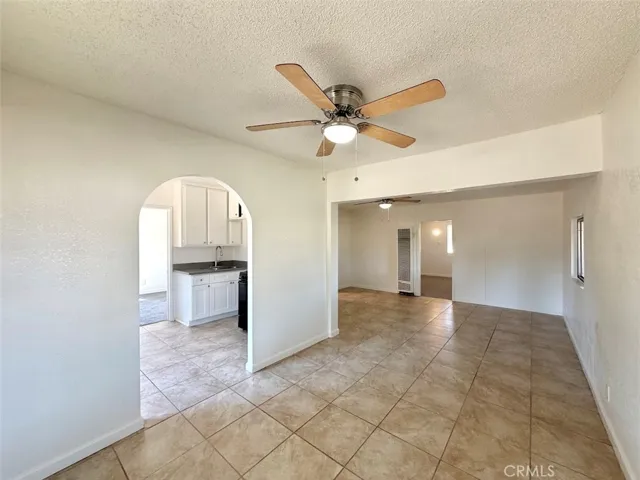 925 Chestnut Avenue, Beaumont, California 92223