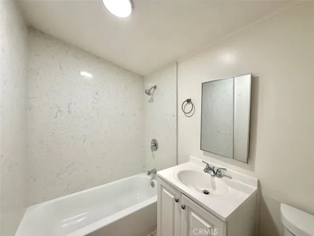 925 Chestnut Avenue, Beaumont, California 92223